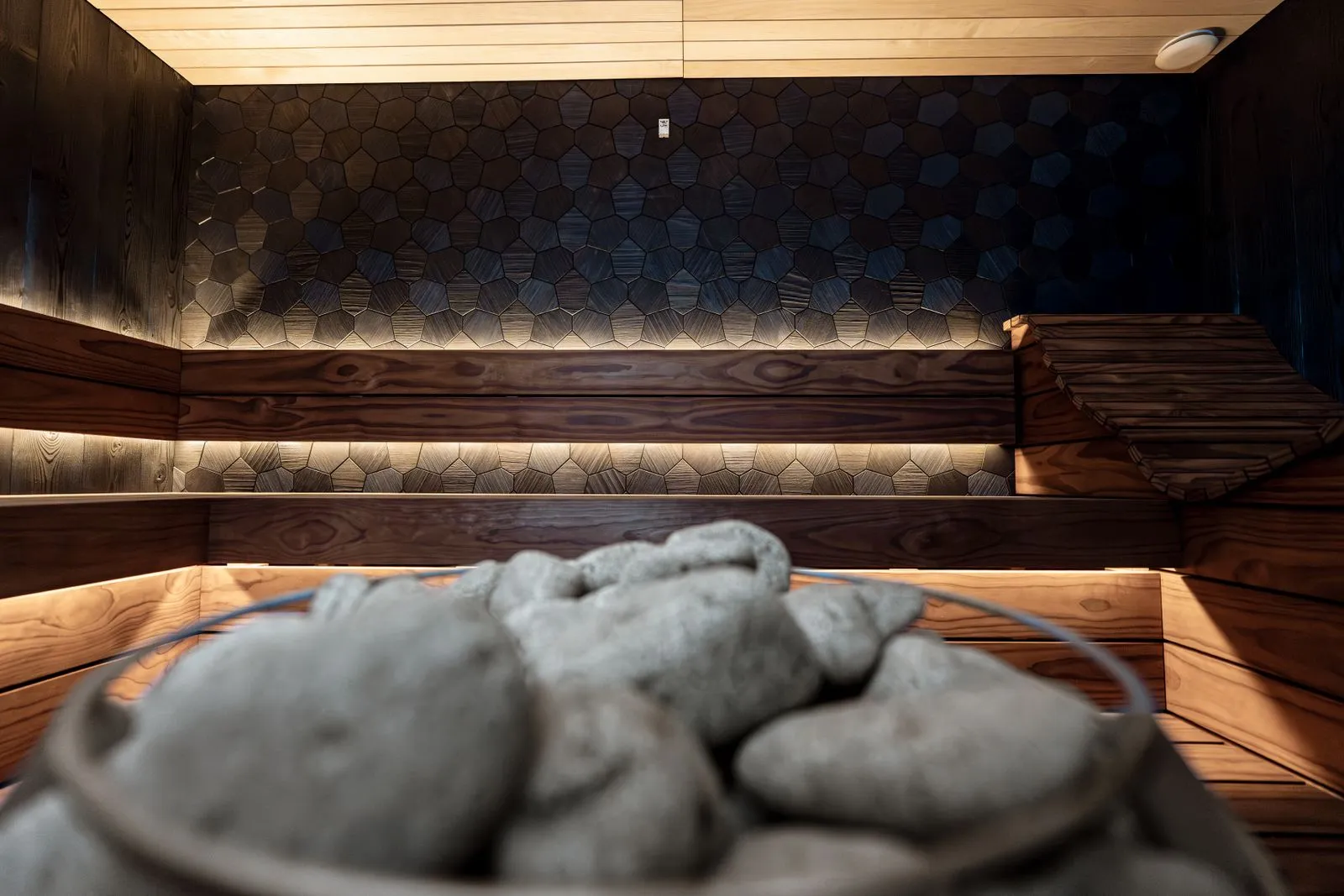 What to Expect at Your First Sauna Session